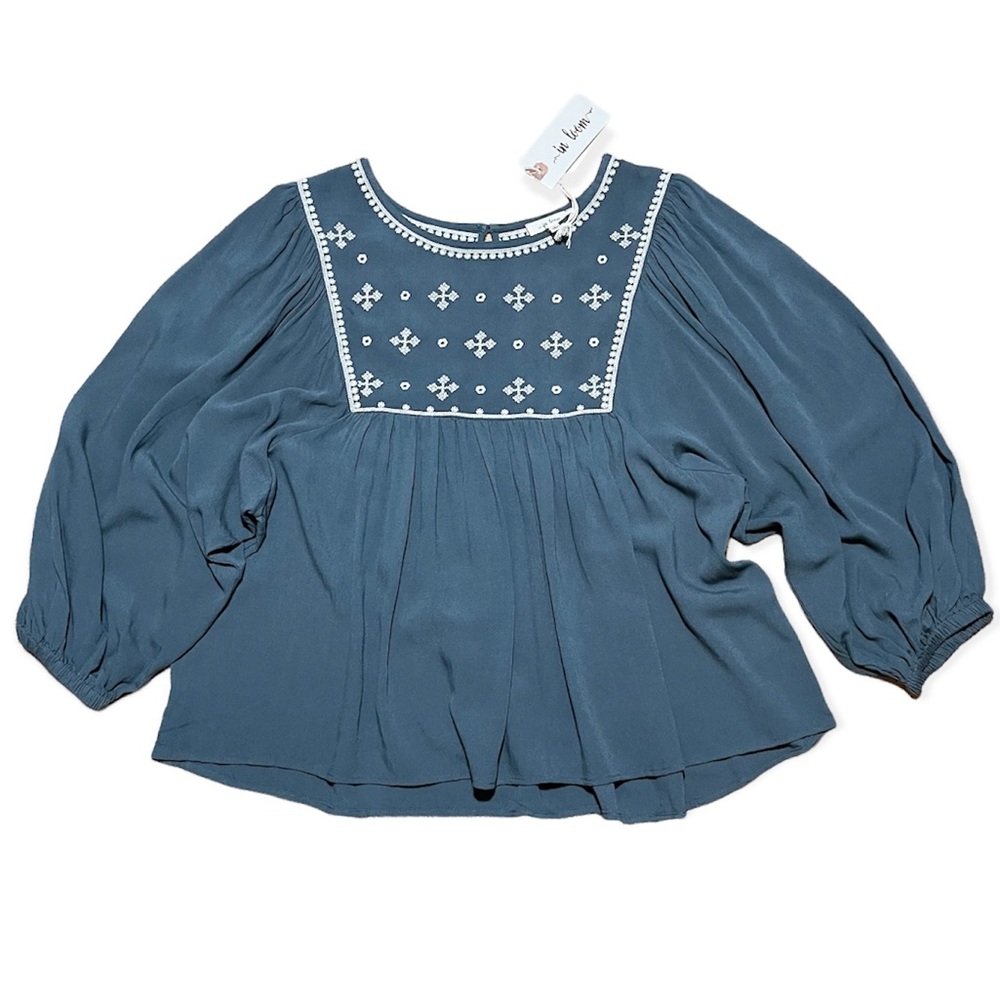In Loom Embroidery Peasant Top NWT Sz L